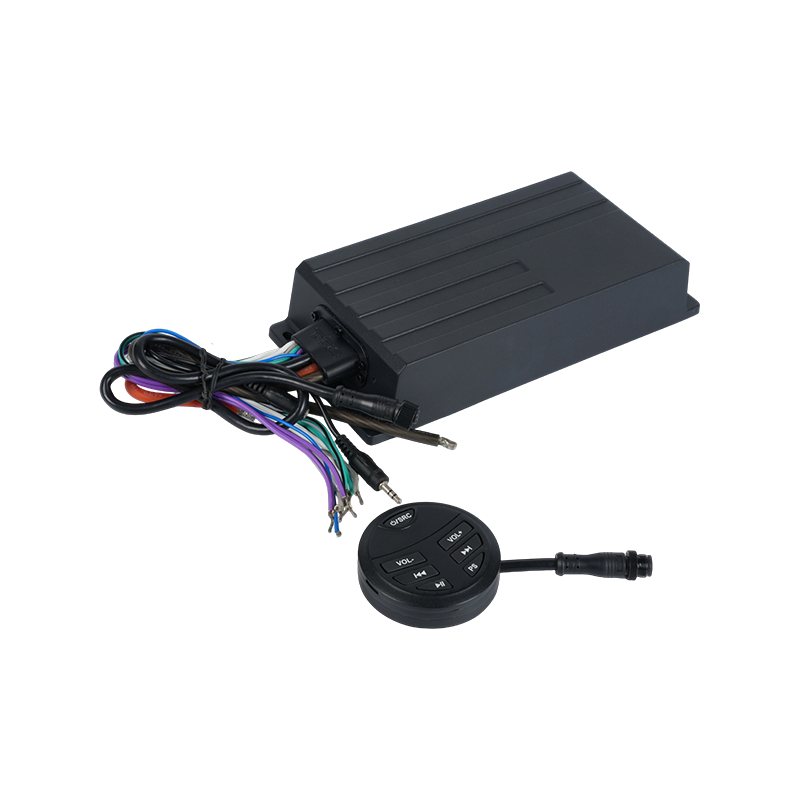 เครื่องขยายเสียงคลาส D เต็มรูปแบบ BTC 4 CH พร้อมตัวควบคุม Bluetooth